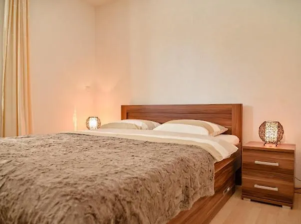 Apartments Villa Slavica Icici