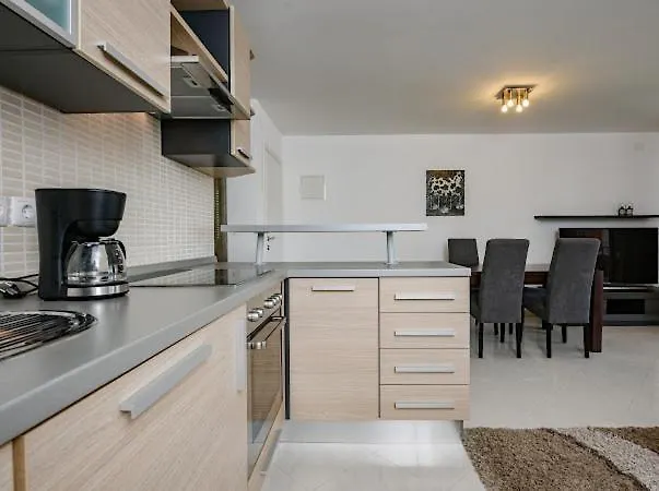 Apartments Villa Slavica Icici