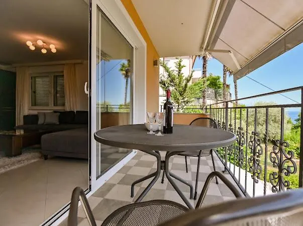 Apartments Villa Slavica Icici