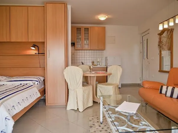 Apartments Villa Slavica Icici