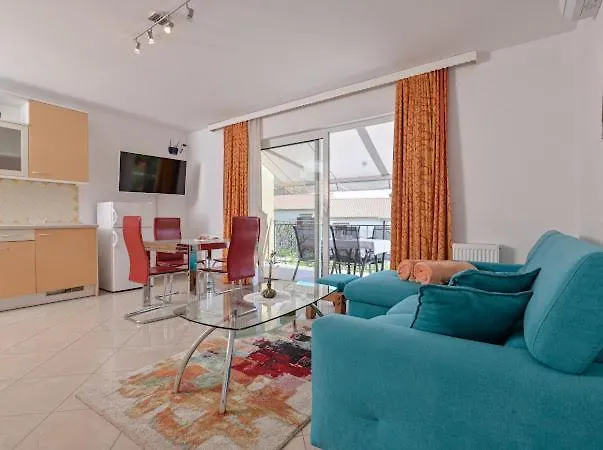 Apartments Villa Slavica Icici